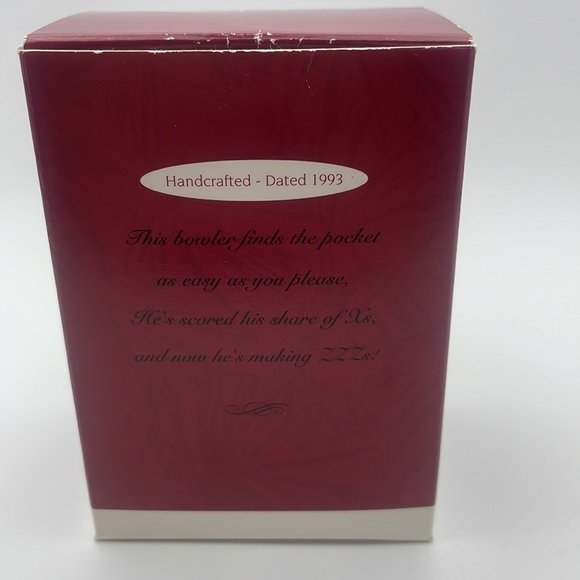 Vintage Hallmark Keepsake Ornament “Bowling for zzzzs” 1993 - Picture 6 of 9